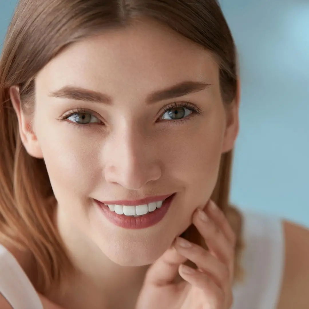 Porcelain Veneers Address Multiple Dental Issues